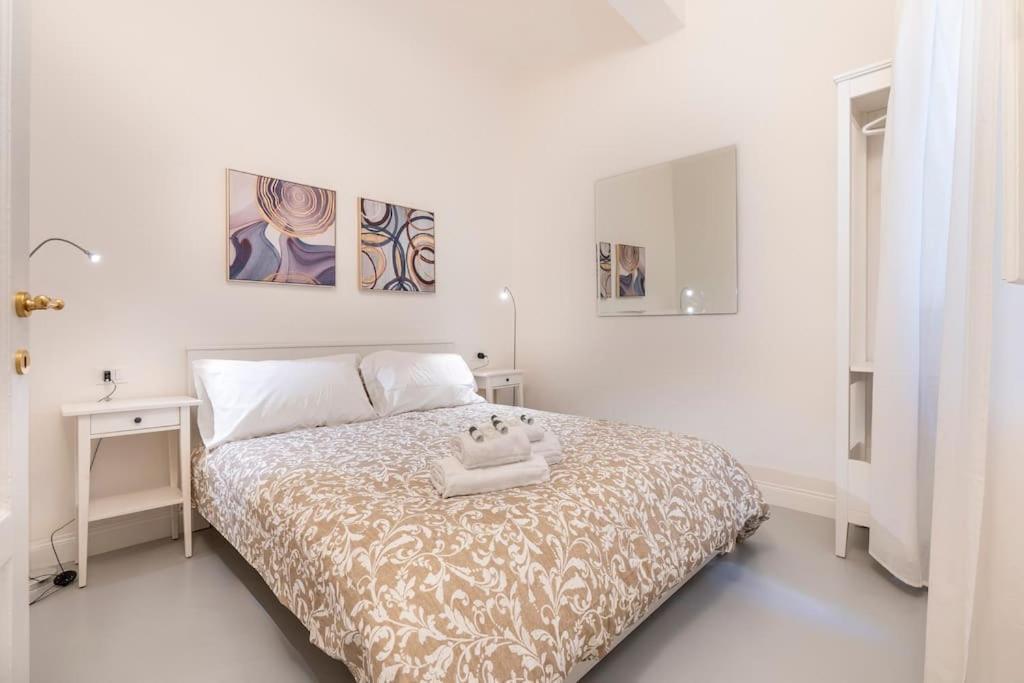 Duomo Deluxe Apartment, Firenze ภายนอก รูปภาพ